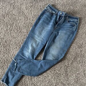 Old Navy Rockstar Extra High Rise Super Skinny Jeans Medium Blue